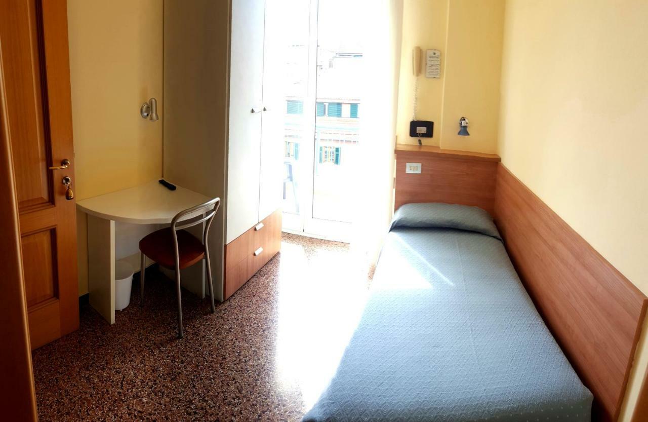 Hotel Guya Varazze Buitenkant foto